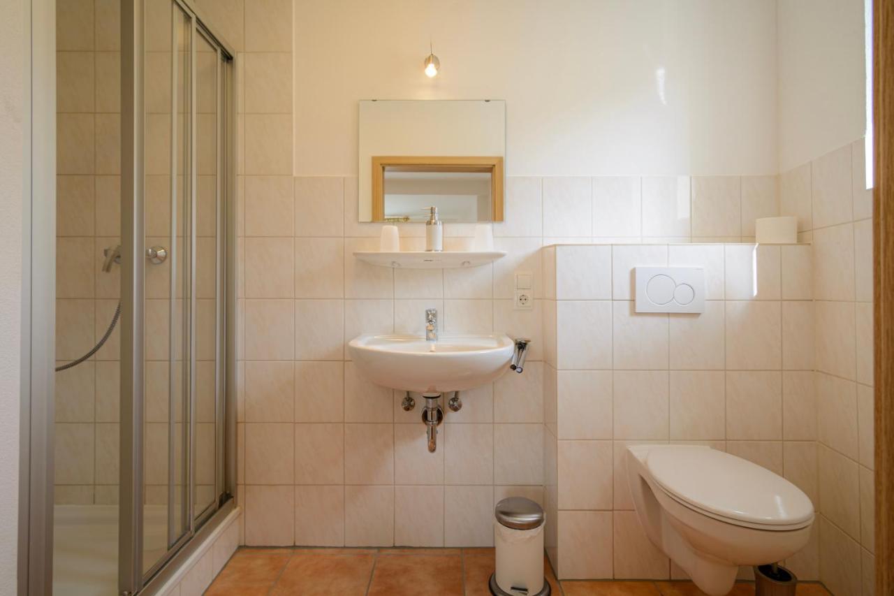 Hotel Zum Engel In Speyer - Roemerberg Berghausen  Esterno foto