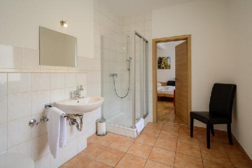 Hotel Zum Engel In Speyer - Roemerberg Berghausen  Esterno foto